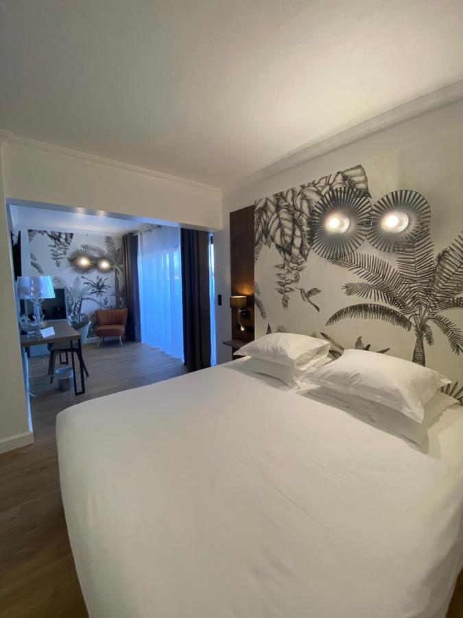 Suite avec Terrasse et Jacuzzi Privé
